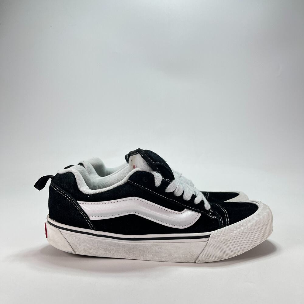 Vans Knu Skool Black White Athletic Low Top Skate Shoes 721356 Men's Size 7.5